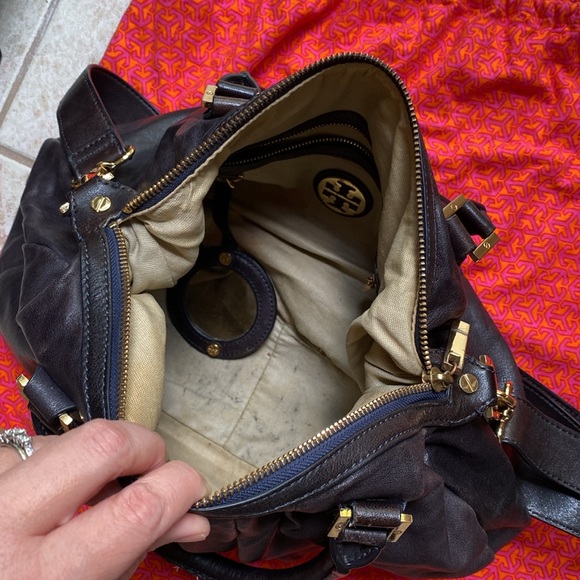 Tory Burch Verona Pleated Bag - Picture 16 of 16